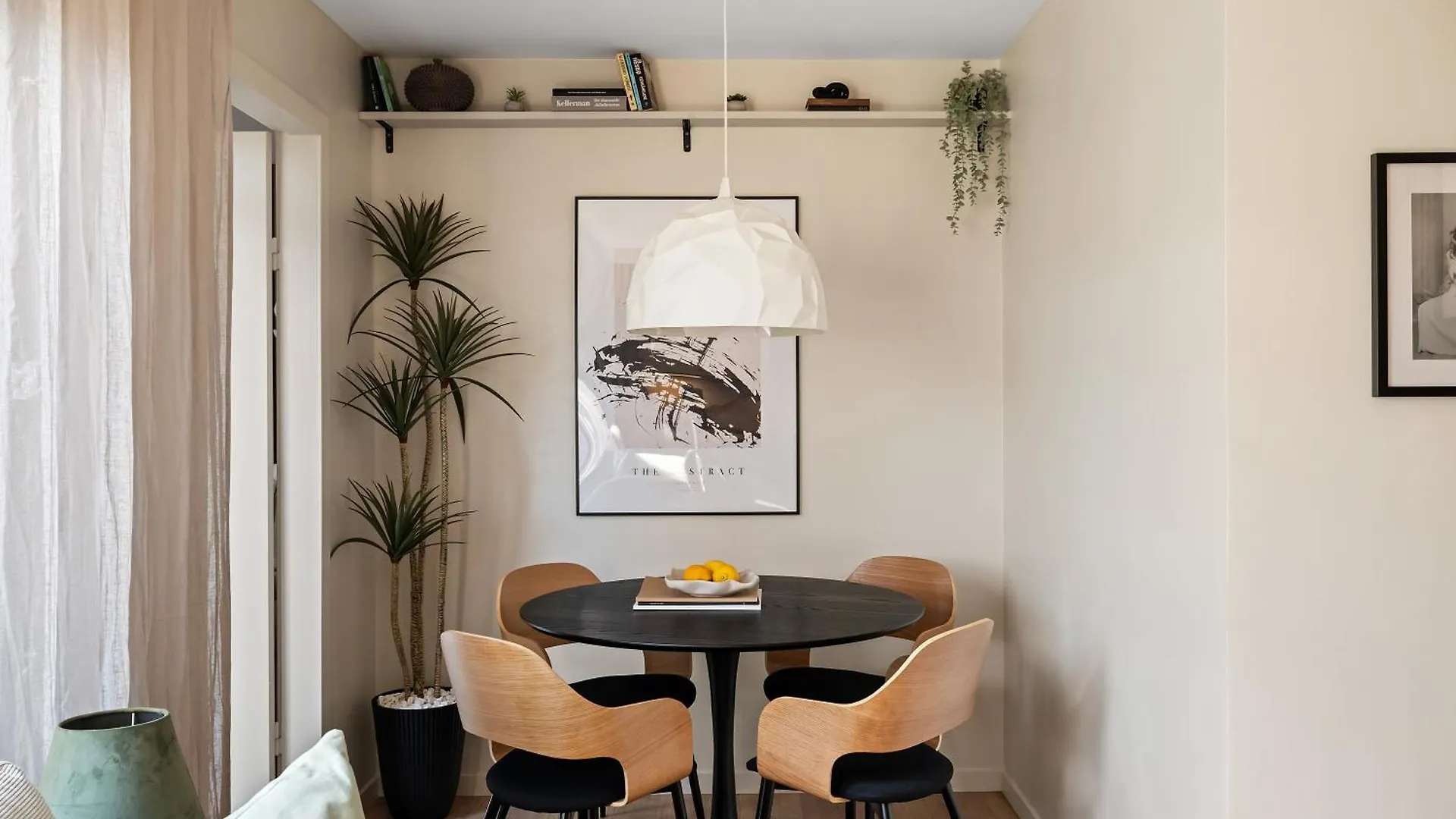 Home Away Apartments Stockholm
